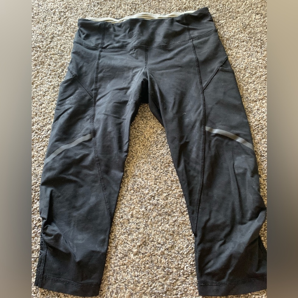 Lululemon athletic capris